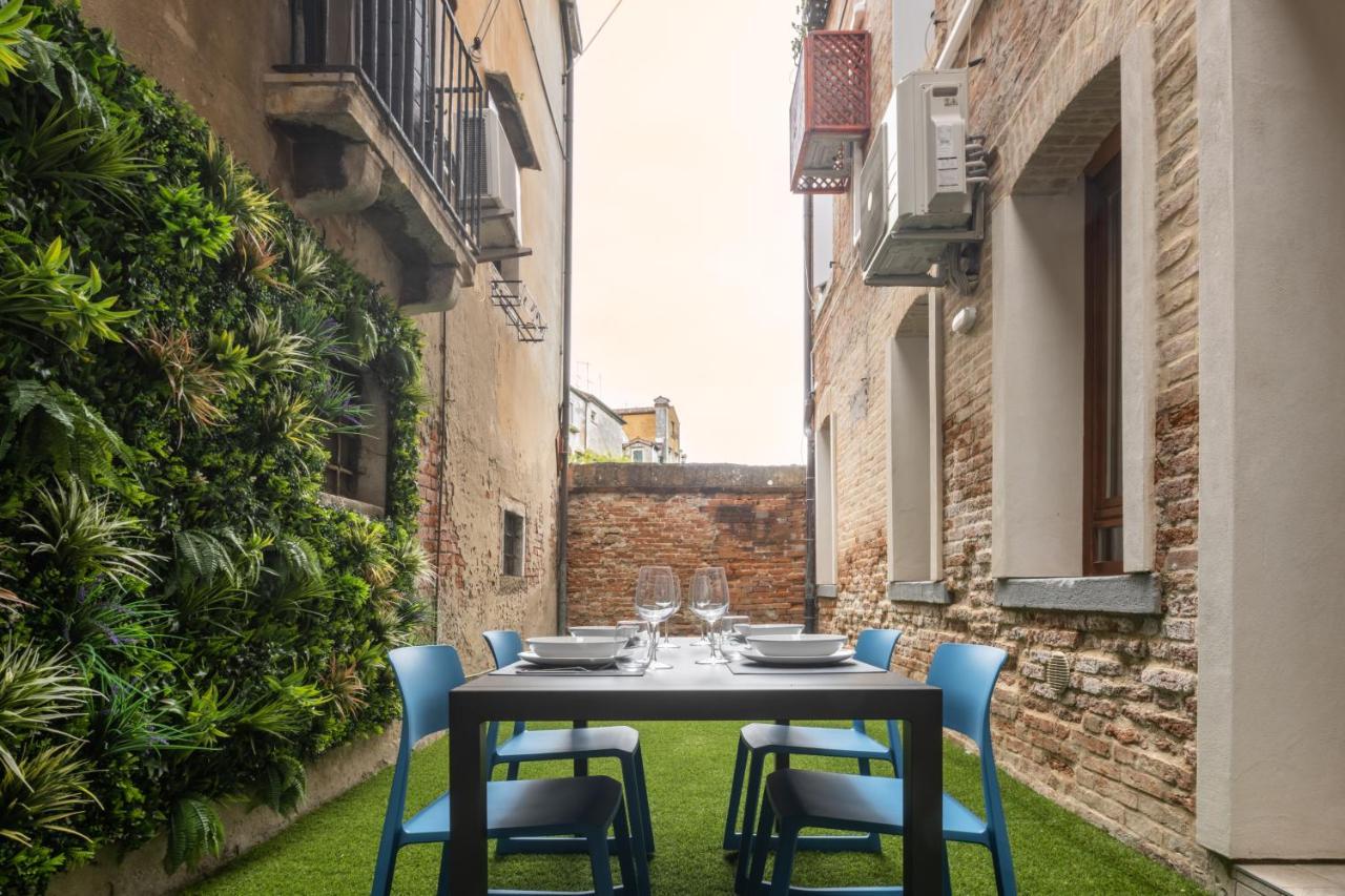 Castello Apartment With Garden R&R Venedig Exterior foto