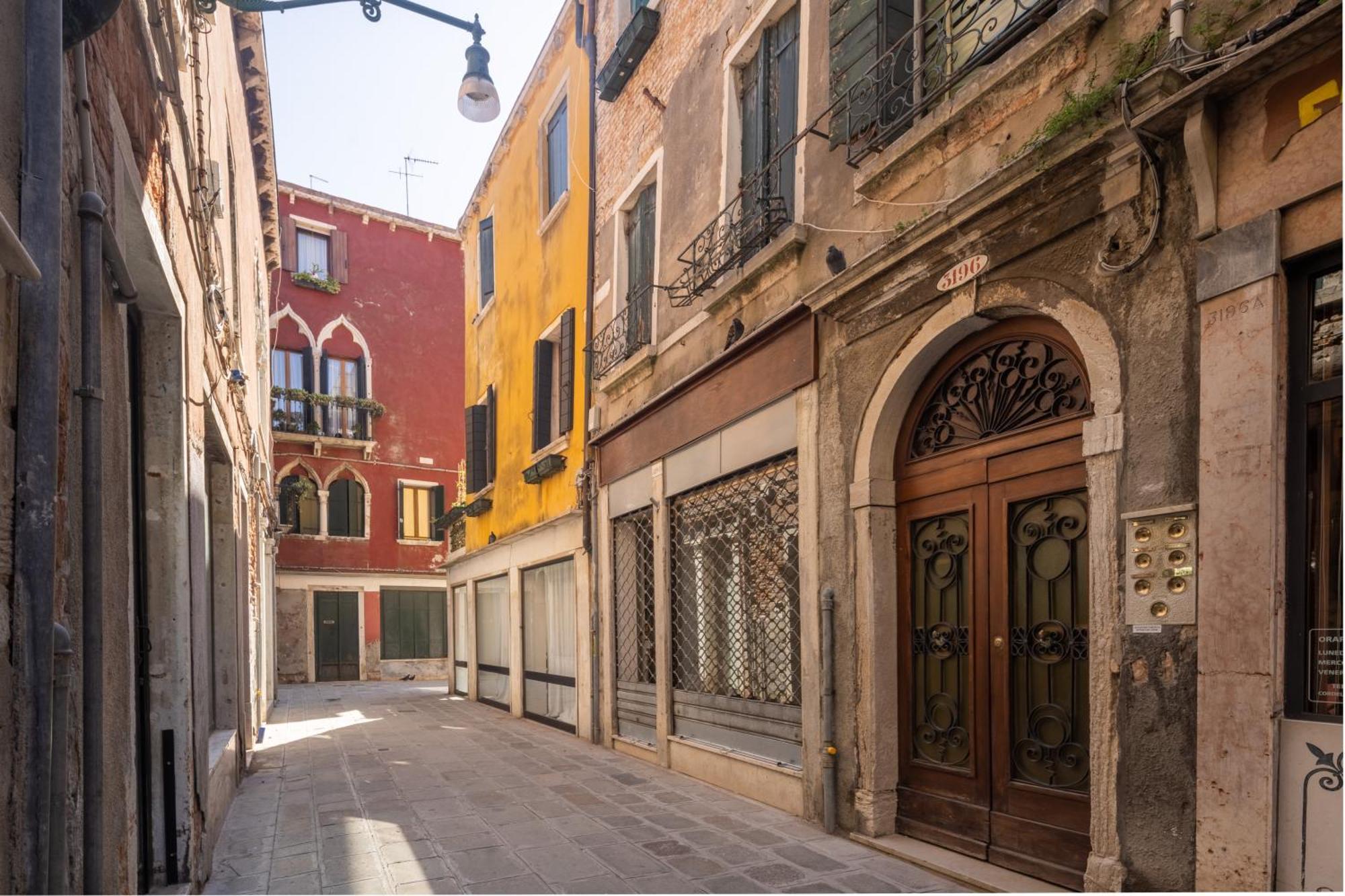 Castello Apartment With Garden R&R Venedig Exterior foto